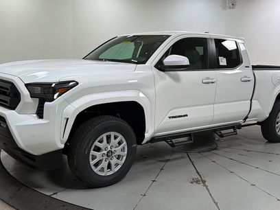 New 2026 Toyota Tacoma SR5