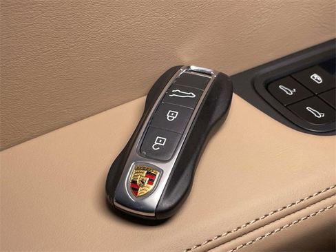 New 2026 Porsche Cayenne Coupe image 47