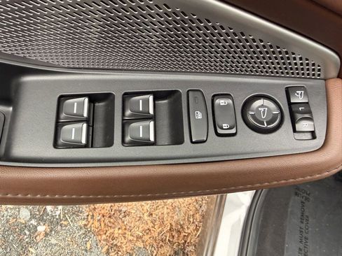 Used 2023 Acura MDX SH-AWD w/ Technology Package image 20