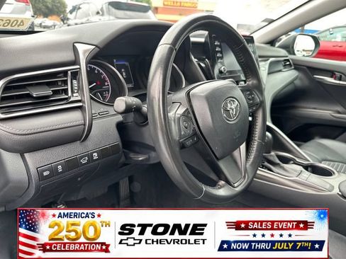 Used 2024 Toyota Camry SE FWD image 12