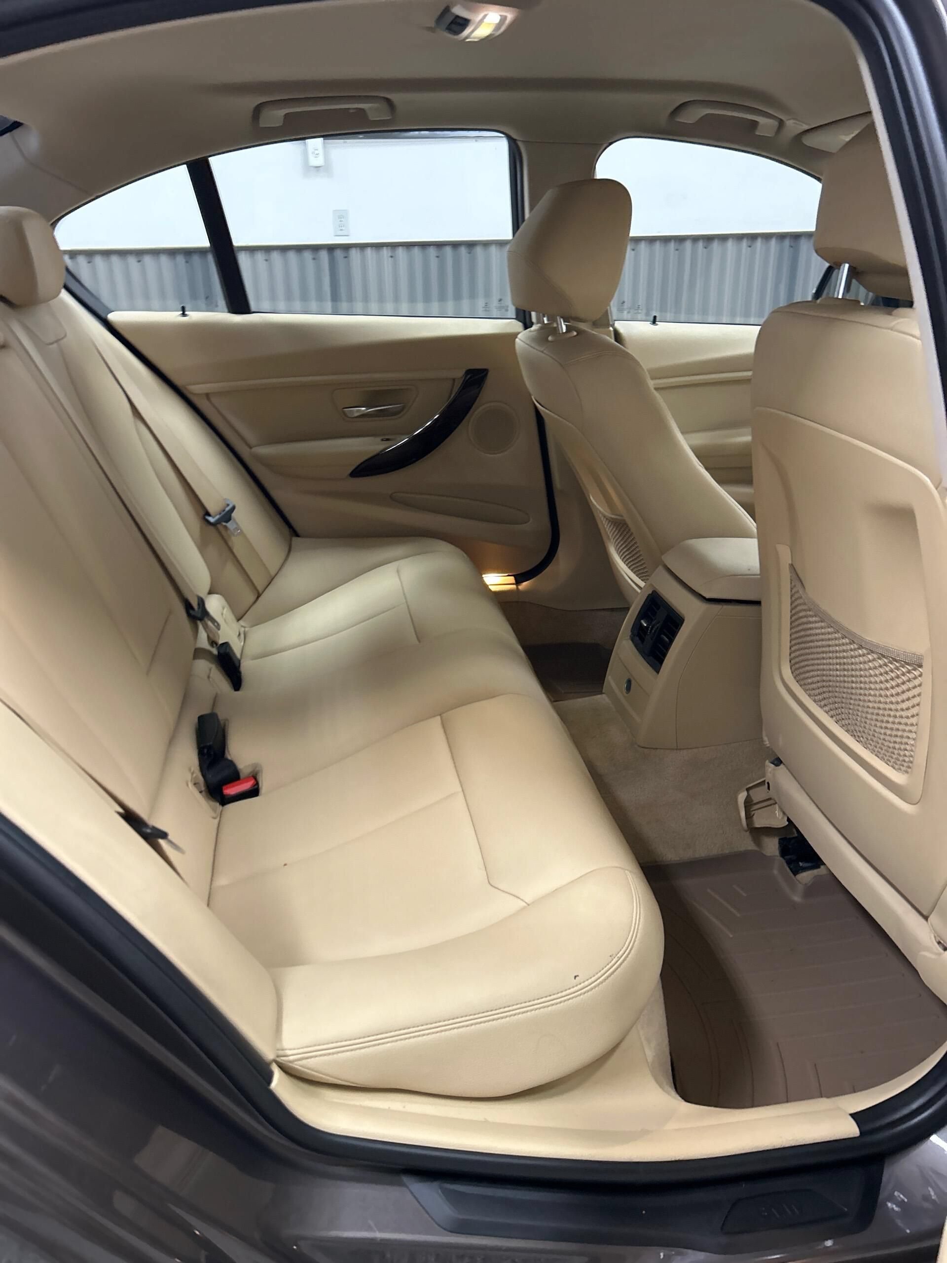Used 2014 BMW 328i Sedan RWD image 12