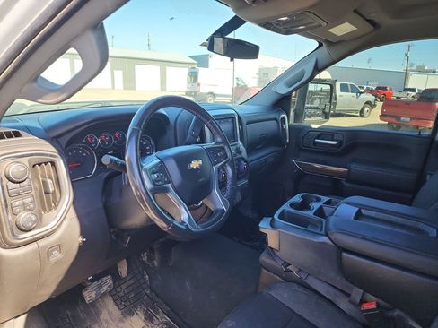 Used 2023 Chevrolet Silverado 2500 LT w/ Convenience Package image 10
