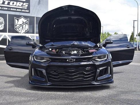 Used 2023 Chevrolet Camaro ZL1 image 37