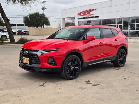 Certified 2022 Chevrolet Blazer RS w/ Enhanced Convenience Package image 7