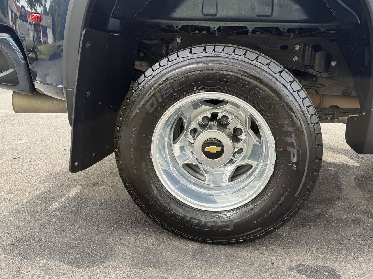 Used 2021 Chevrolet Silverado 3500 High Country w/ Snow Plow Prep/Camper Package AWD/4WD image 16