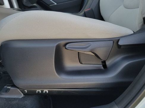Certified 2025 Toyota Corolla Cross L FWD image 15