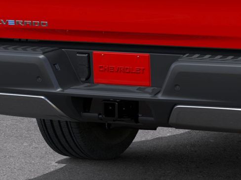 New 2025 Chevrolet Silverado EV LT image 15