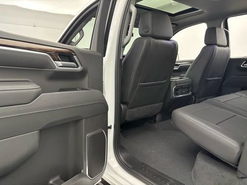 New 2026 GMC Sierra 1500 Elevation w/ Elevation Premium Package AWD/4WD image 39