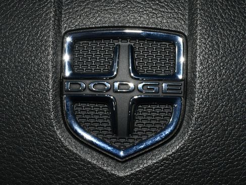 Used 2011 Dodge Challenger SRT8 w/ SRT Option Group II image 29