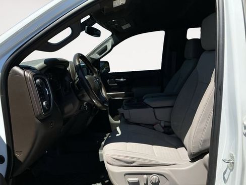 Used 2021 Chevrolet Silverado 1500 RST AWD/4WD image 7