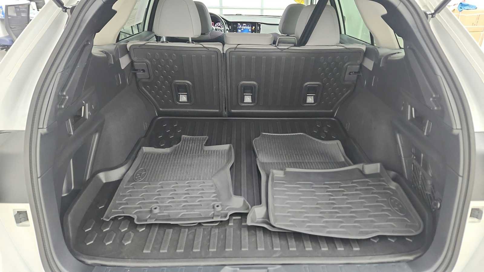 Certified 2025 Subaru Outback Premium AWD/4WD image 31