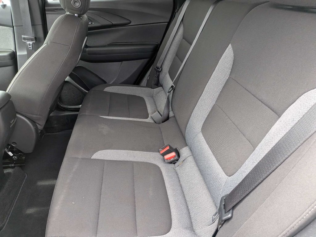 Used 2025 Chevrolet TrailBlazer LT FWD image 14