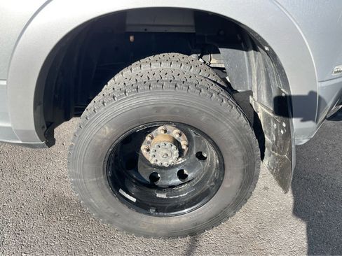 Used 2021 RAM 3500 Laramie image 13