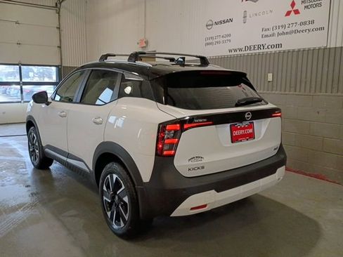 New 2026 Nissan Kicks SV w/ Cold Weather Package image 4