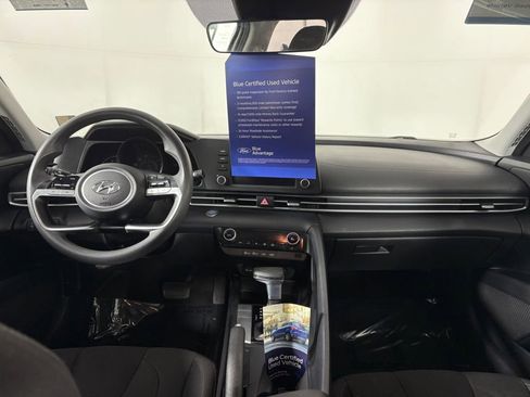 Used 2021 Hyundai Elantra SEL image 26