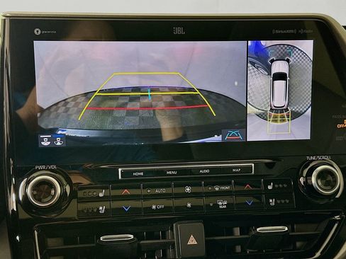 Used 2020 Toyota Highlander Limited image 14