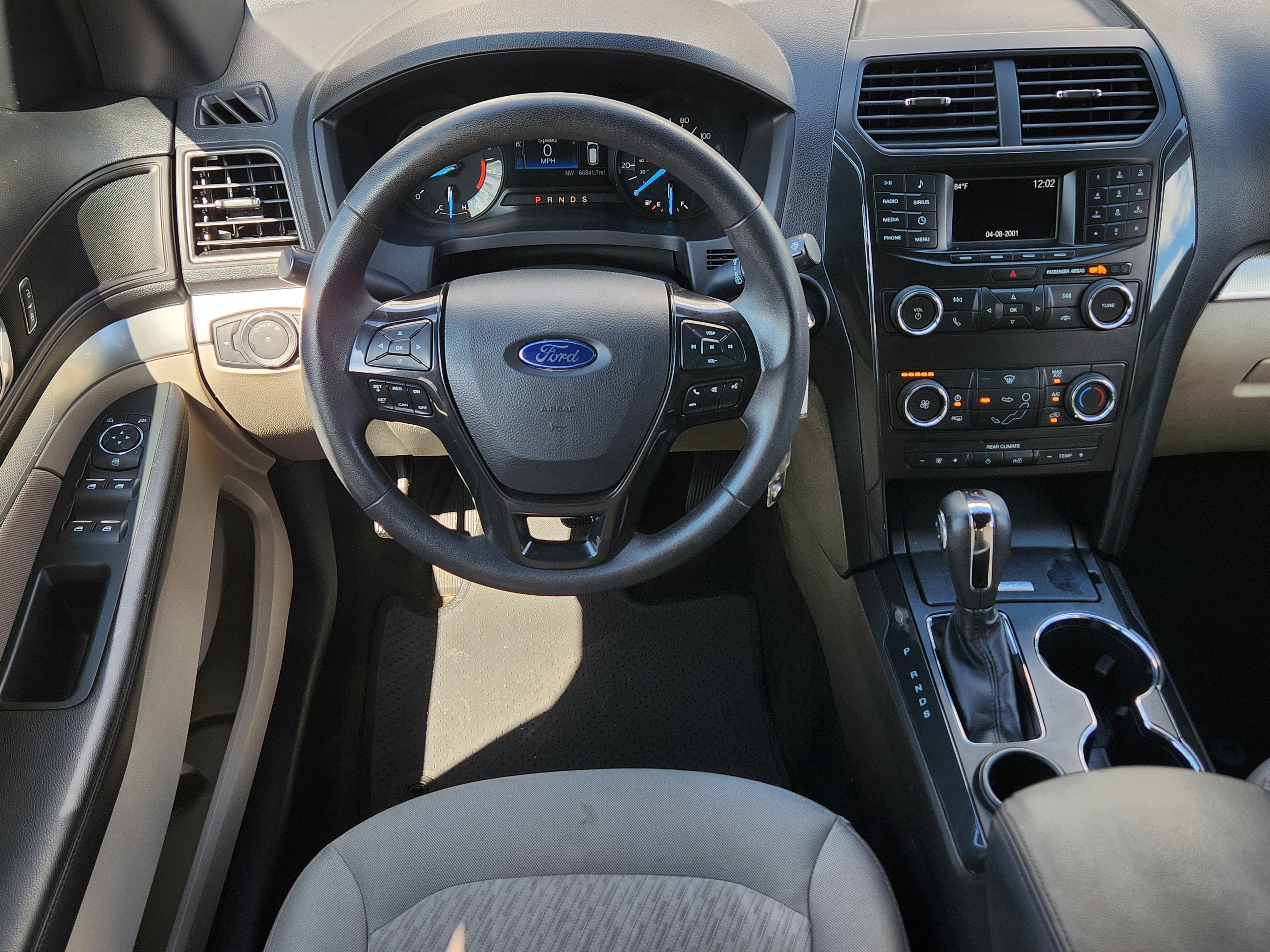 Used 2018 Ford Explorer FWD image 21