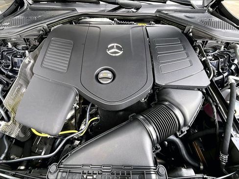 New 2026 Mercedes-Benz E 350 4MATIC Sedan image 11