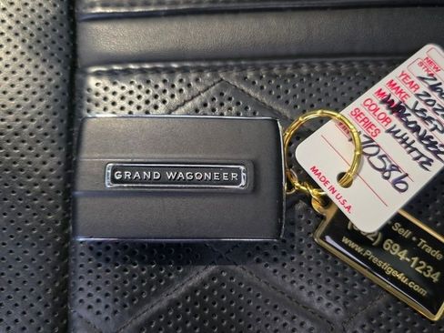 Used 2024 Jeep Grand Wagoneer L Series III image 95