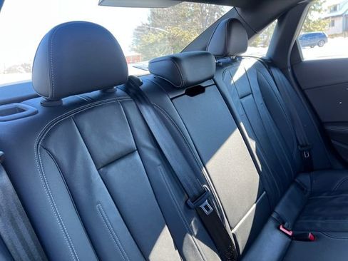 Used 2024 Audi A4 2.0T Premium Plus image 33