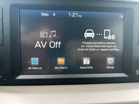 Used 2020 Hyundai Santa Fe SEL AWD/4WD image 25