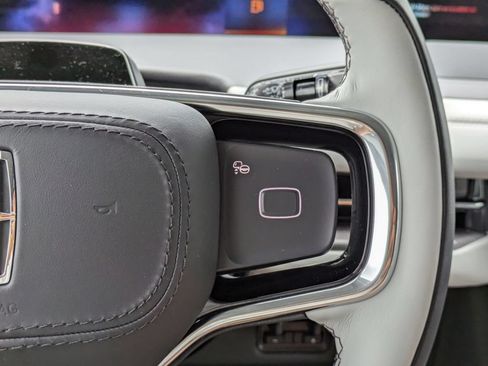 New 2026 Lincoln Navigator L Black Label AWD/4WD image 30