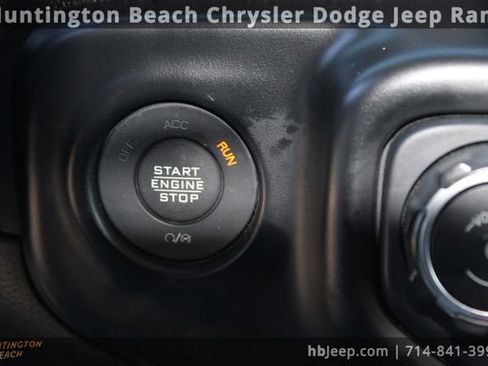 Used 2023 Jeep Wrangler Unlimited Sahara w/ Cold Weather Group image 23