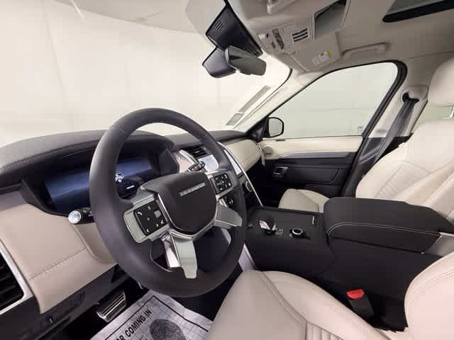 New 2026 Land Rover Discovery Limited Edition AWD/4WD image 19
