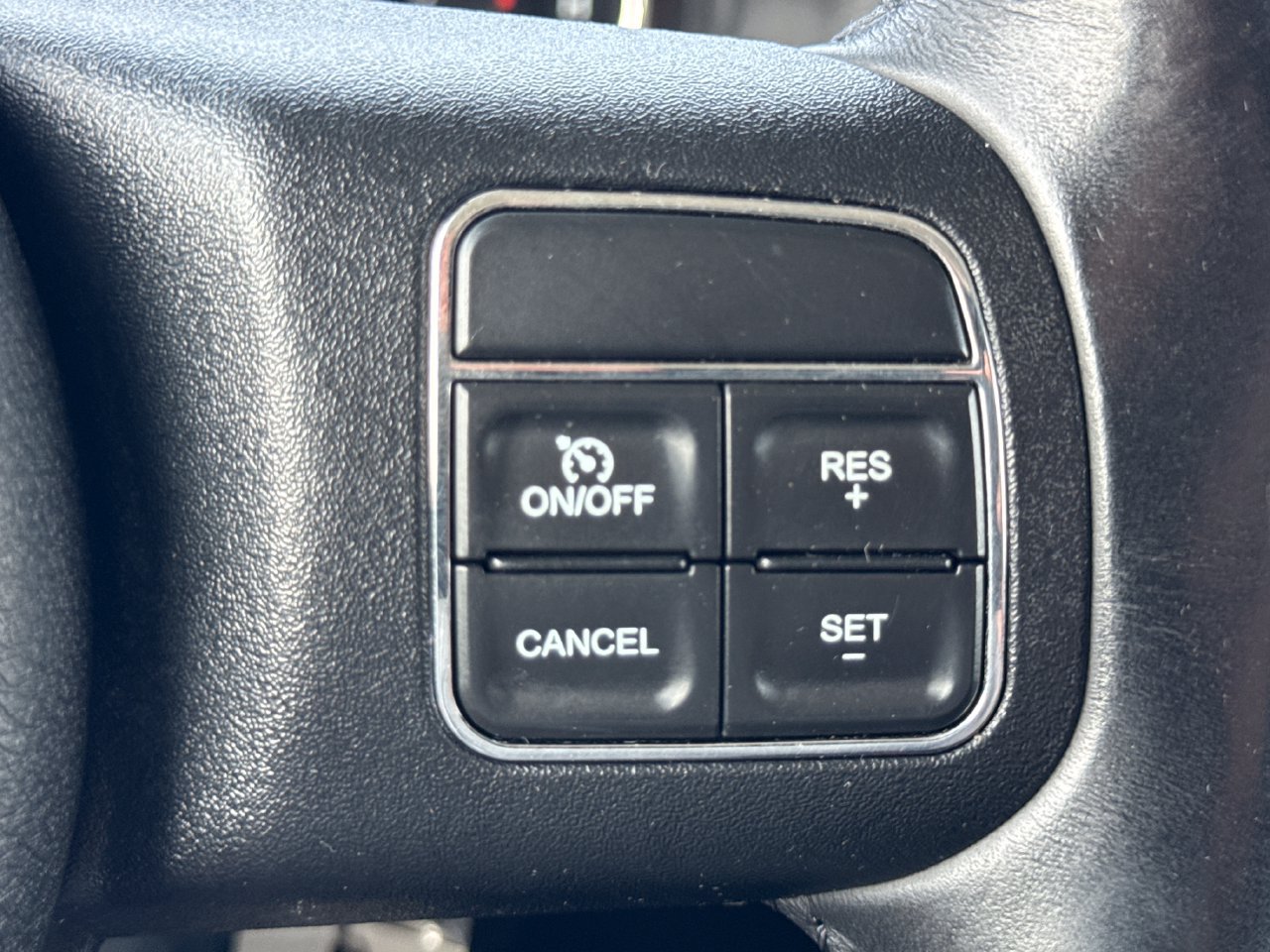 Used 2017 Jeep Wrangler Sport AWD/4WD image 23