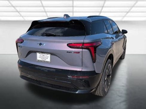New 2025 Chevrolet Blazer EV RS image 35