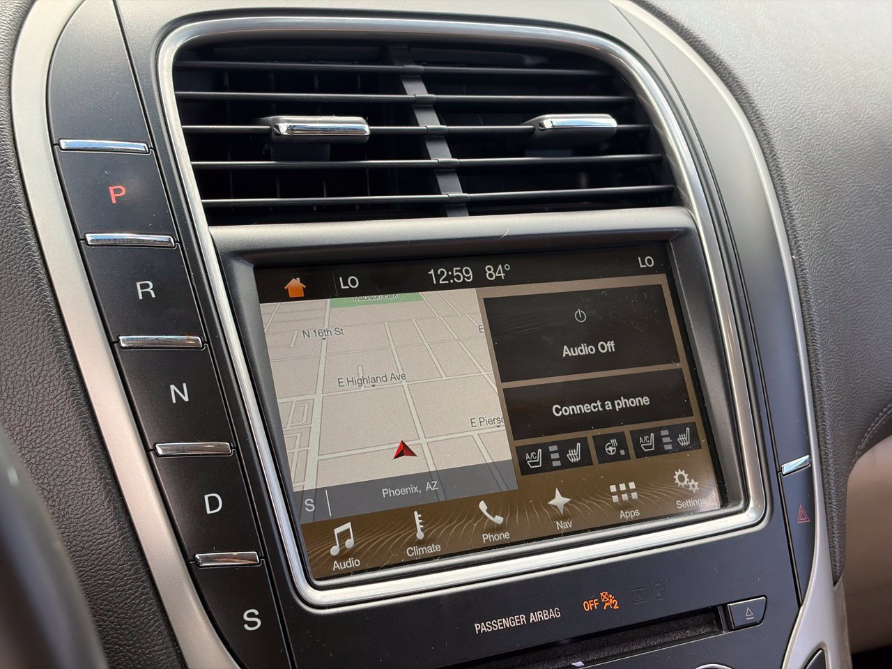 Used 2017 Lincoln MKX Reserve w/ Driver Assistance Package FWD image 10