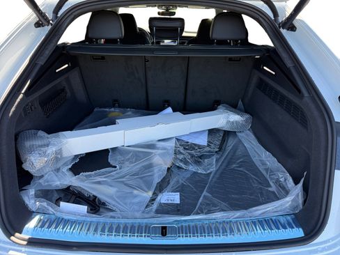 New 2026 Audi SQ8 Prestige AWD/4WD image 17