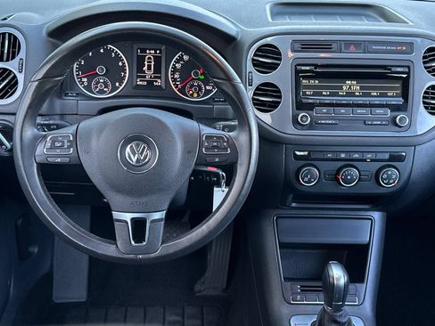 Used 2014 Volkswagen Tiguan S AWD/4WD image 14