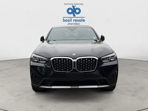 Used 2022 BMW X4 xDrive30i w/ Premium Package AWD/4WD image 9