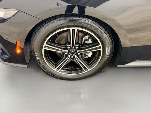 Used 2024 Ford Mustang Premium image 27