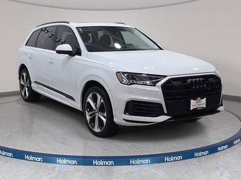 Used 2023 Audi Q7 3.0T Premium Plus w/ Premium Plus Package image 4