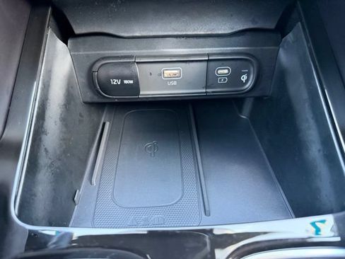 Used 2025 Kia Telluride EX X-Line AWD/4WD image 24