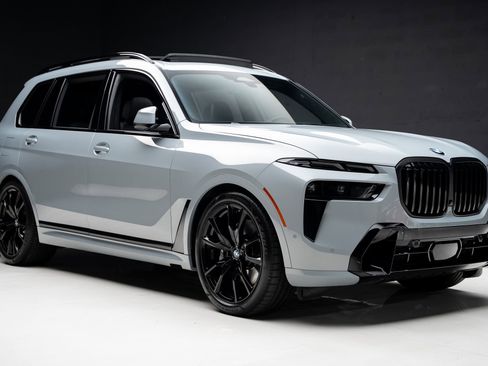 Used 2024 BMW X7 xDrive40i w/ Executive Package AWD/4WD image 93