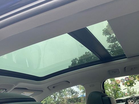 Used 2022 Audi Q5 2.0T Premium w/ Convenience Package image 19