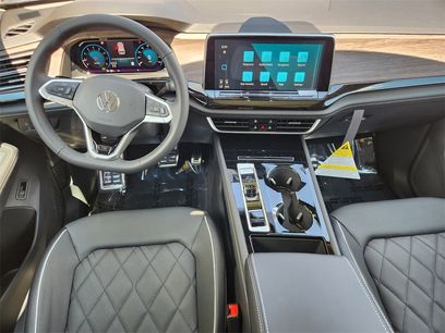New 2025 Volkswagen Atlas SEL Premium R-Line