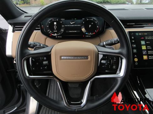 Used 2024 Land Rover Range Rover Sport SE image 14