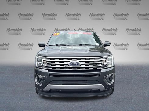 Used 2019 Ford Expedition Limited w/ Driver Assistance Package RWD image 3