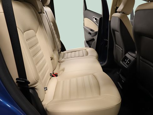 Used 2023 Ford Edge SEL w/ Convenience Package AWD/4WD image 24