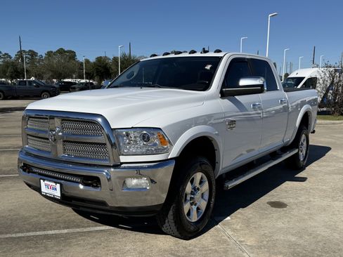 Used 2015 RAM 2500 Longhorn w/ Convenience Group image 9