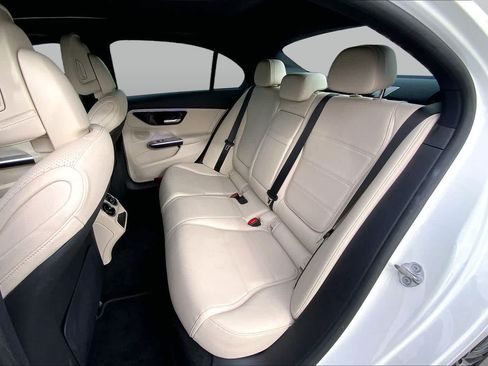 Used 2023 Mercedes-Benz C 300 Sedan image 20