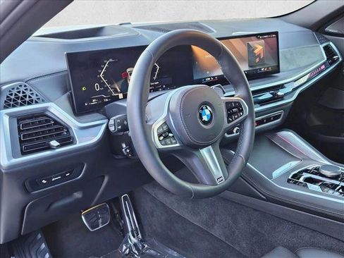 Used 2026 BMW X6 xDrive40i image 10