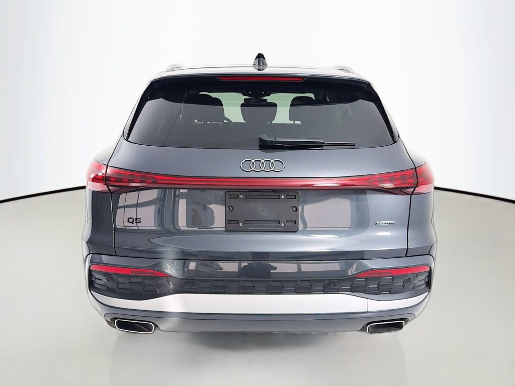 Used 2025 Audi Q5 Premium Plus w/ Premium Plus AWD/4WD image 6