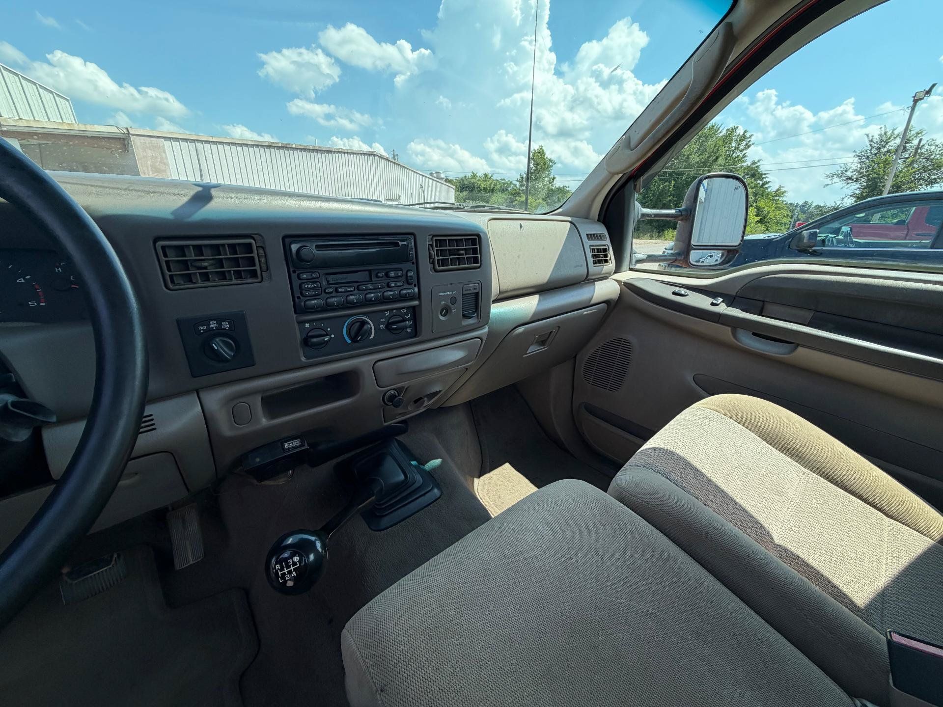 Used 2003 Ford F250 XL AWD/4WD image 10