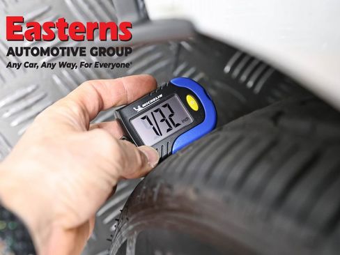 Used 2020 Ford Transit Connect XL image 28