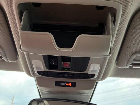 Used 2025 Honda Accord SE image 45